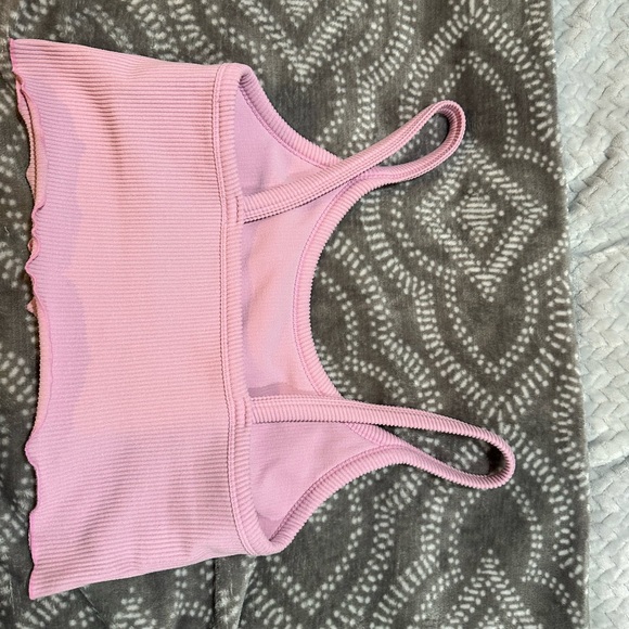 Forever 21 Pink Crop - Picture 3 of 3